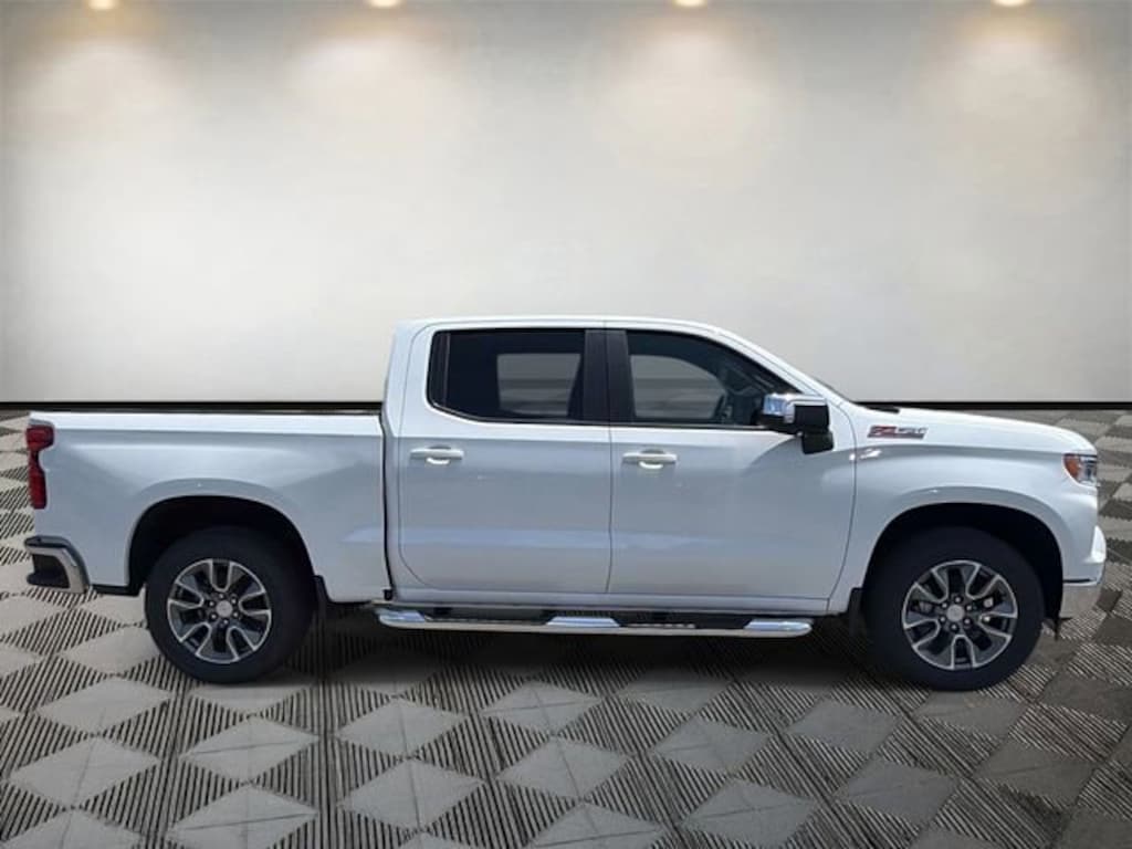 New 2026 Chevrolet Silverado 1500 LT Truck Crew Cab