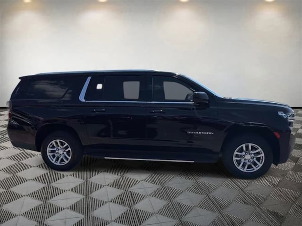 Used 2021 Chevrolet Suburban LT SUV