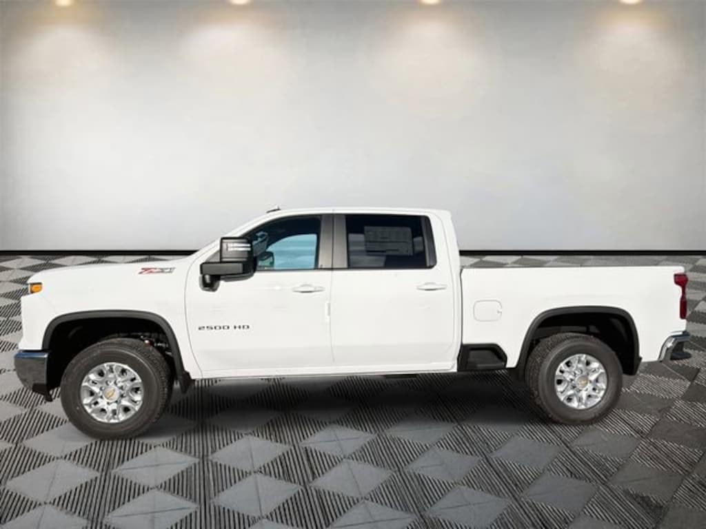 New 2026 Chevrolet Silverado 2500 HD LT Truck Crew Cab