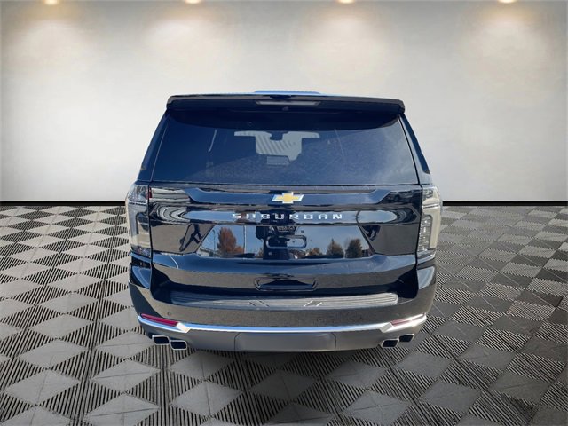 2026 Chevrolet Suburban High Country photo 4