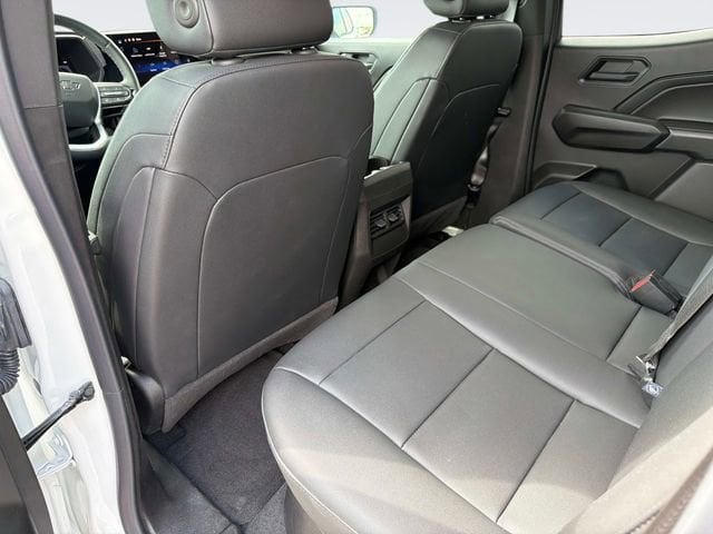 2026 Chevrolet Colorado Trail Boss - Photo 15