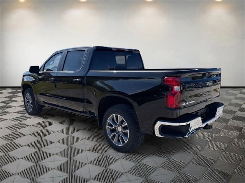 New 2026 Chevrolet Silverado 1500 LT Truck Crew Cab