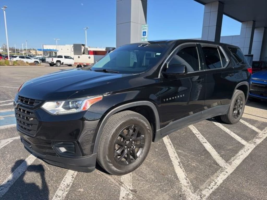 Used 2020 Chevrolet Traverse LS SUV