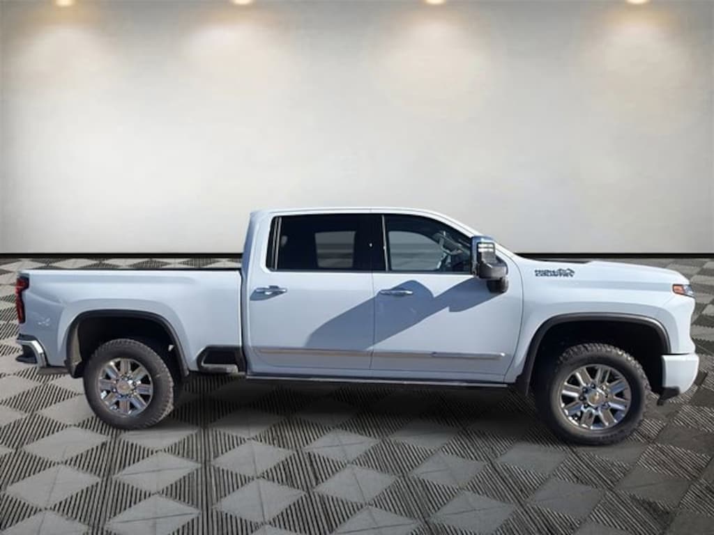 New 2026 Chevrolet Silverado 2500 HD High Country Truck Crew Cab