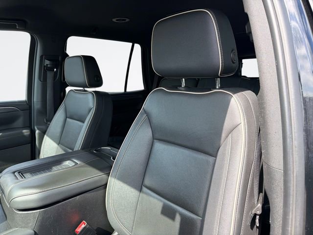 2024 GMC Yukon SLT - Photo 25