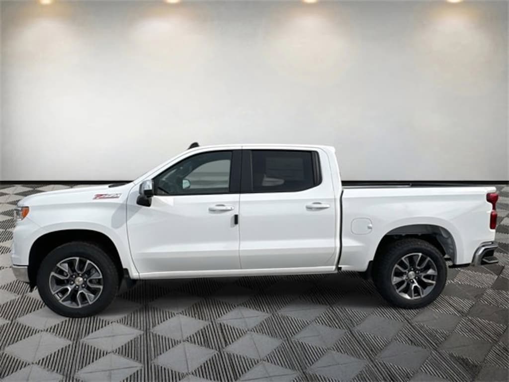 New 2026 Chevrolet Silverado 1500 LT Truck Crew Cab