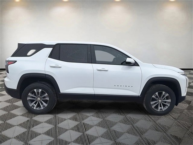 2026 Chevrolet Equinox LT photo 3