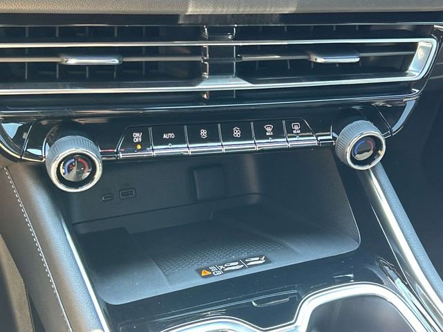 2026 Chevrolet Traverse LT - Photo 32