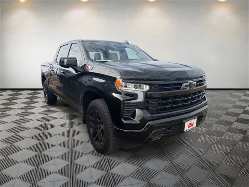 Used 2025 Chevrolet Silverado 1500 RST Truck