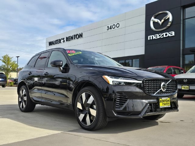 2025 Volvo XC60 Plus
