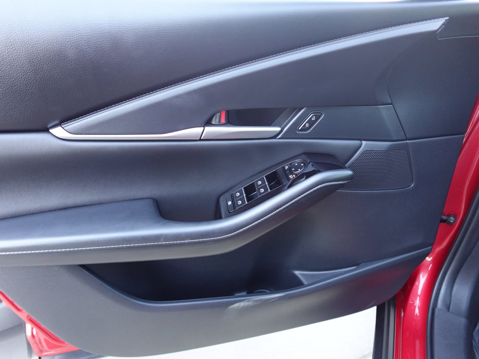 2025 Mazda CX-30 Select Sport - Photo 9