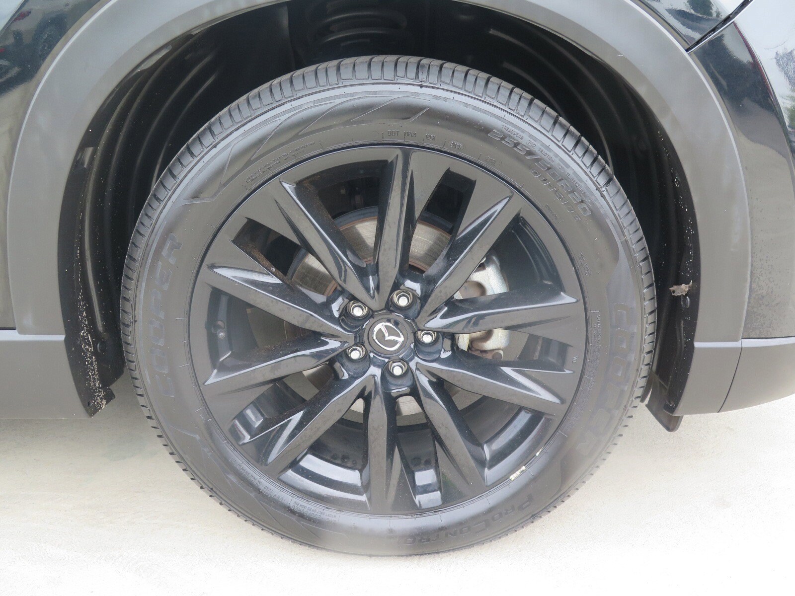 2023 Mazda CX-9 Touring photo 3