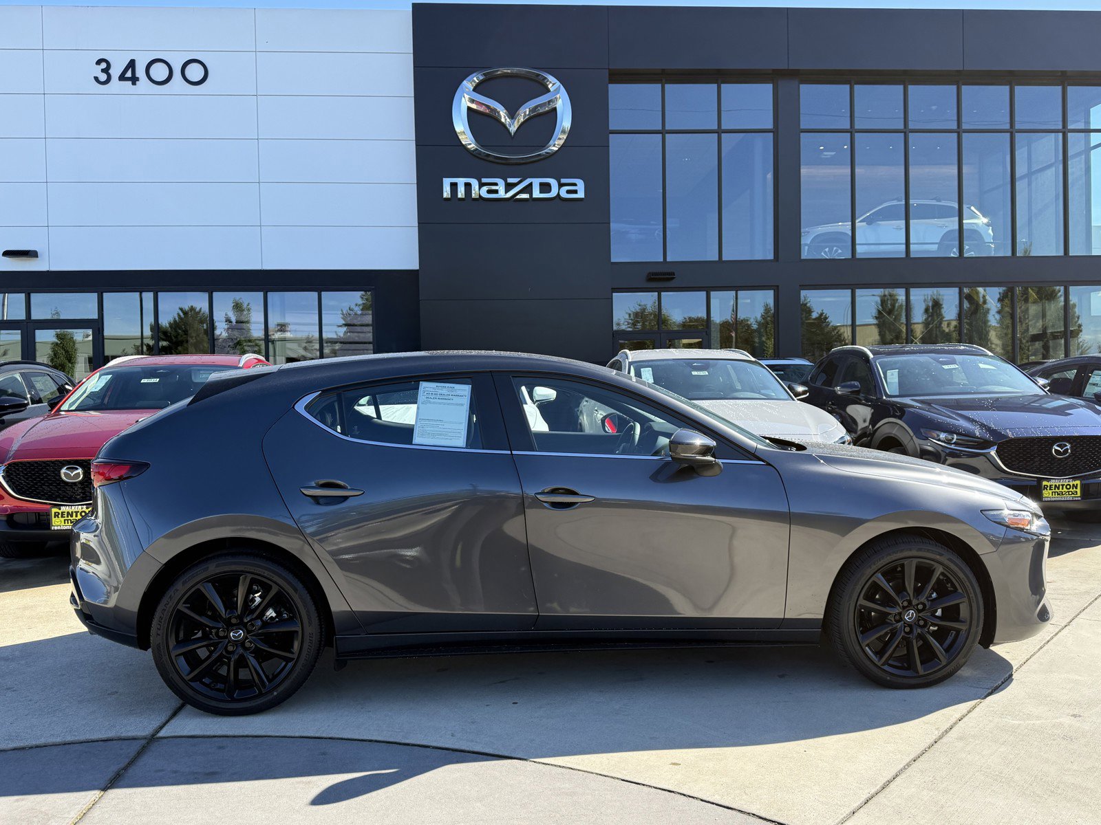 2025 Mazda Mazda3 Hatchback 2.5 Select Sport photo 3