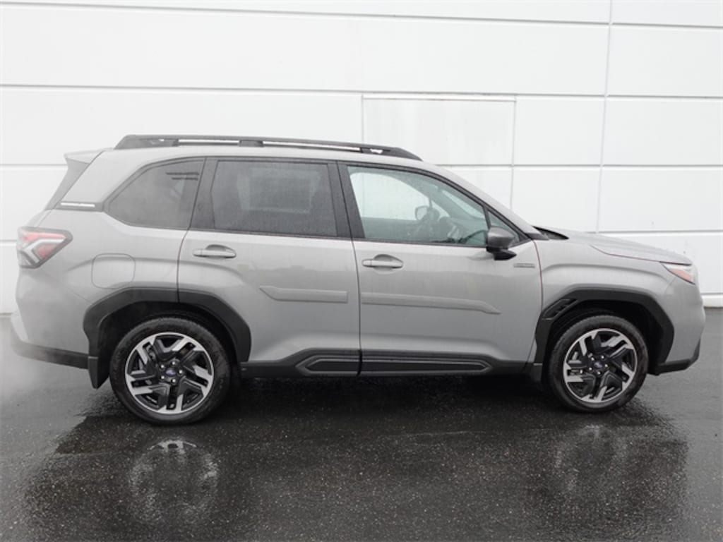 New 2025 Subaru Forester Limited SUV