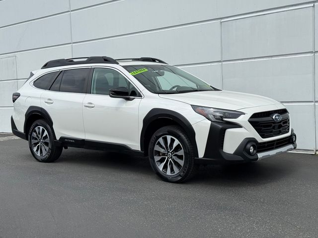 2023 Subaru Outback Limited's photo