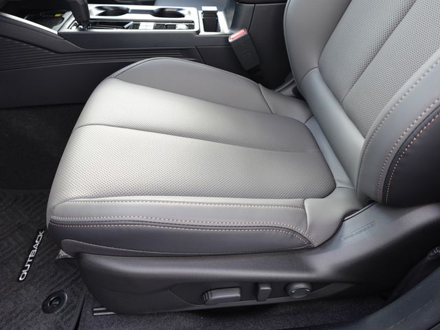 2026 Subaru Outback Limited - Photo 12
