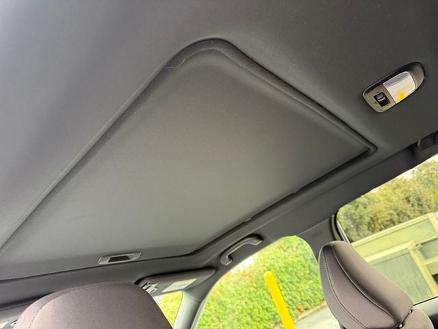 2026 Subaru Forester Premium - Photo 8