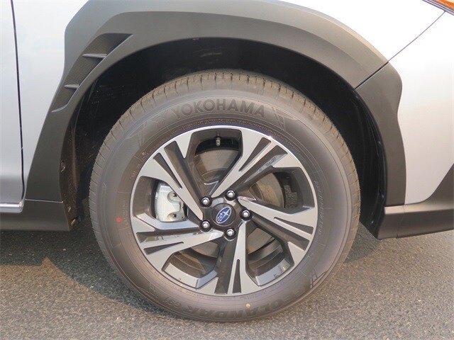 2025 Subaru Crosstrek Premium photo 2