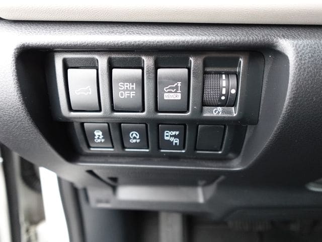 2022 Subaru Forester Limited - Photo 14