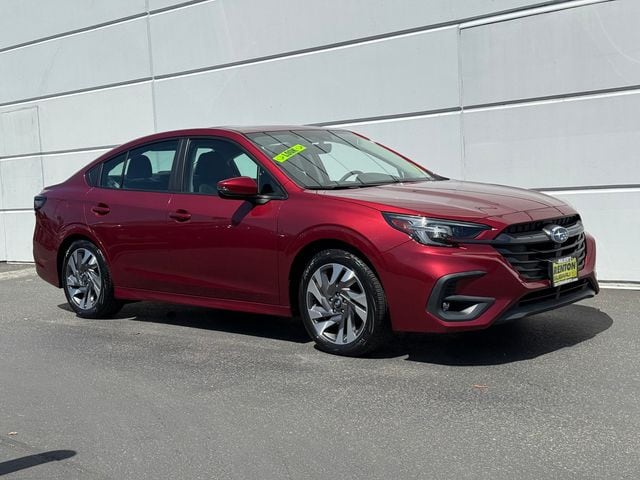 2024 Subaru Legacy Limited's photo