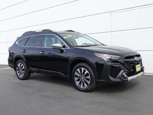 2023 Subaru Outback Touring XT's photo
