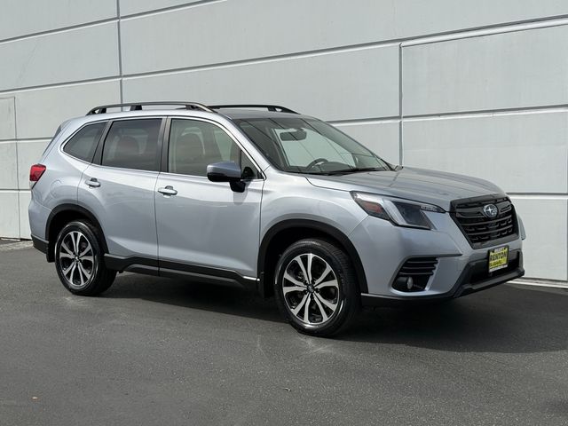 2023 Subaru Forester Limited's photo