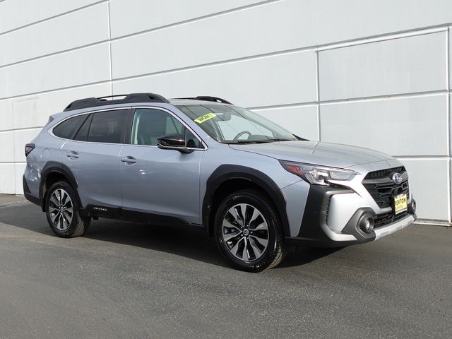 2023 Subaru Outback Limited's photo