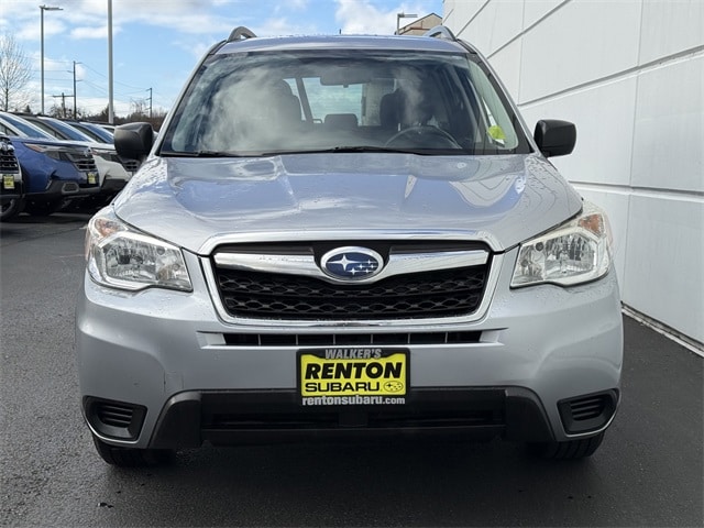 Used 2015 Subaru Forester i with VIN JF2SJABC6FH590784 for sale in Renton, WA