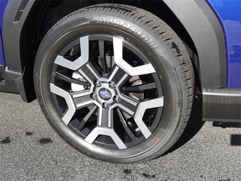 New 2026 Subaru Outback Touring XT SUV