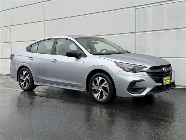 2025 Subaru Legacy Base