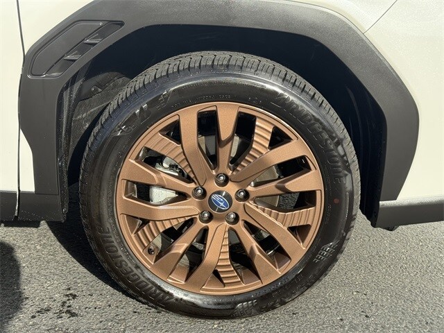 2025 Subaru Forester Sport photo 2