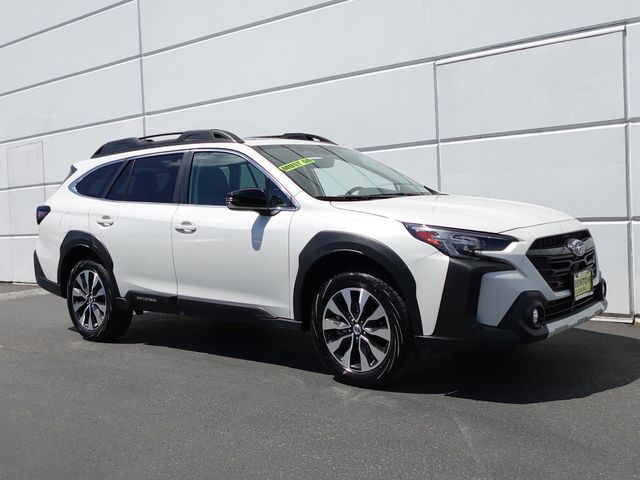 2023 Subaru Outback Limited's photo
