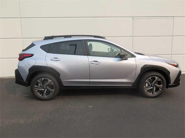 2025 Subaru Crosstrek Premium photo 3