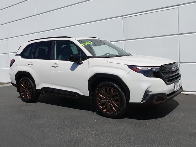 2025 Subaru Forester Sport's photo