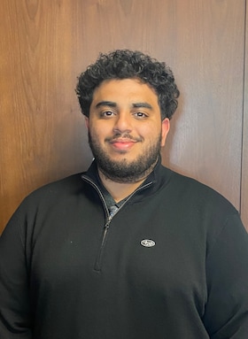 Staff member Arman from 6874886a1796