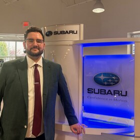 Staff member Dominic from 060136e9d041