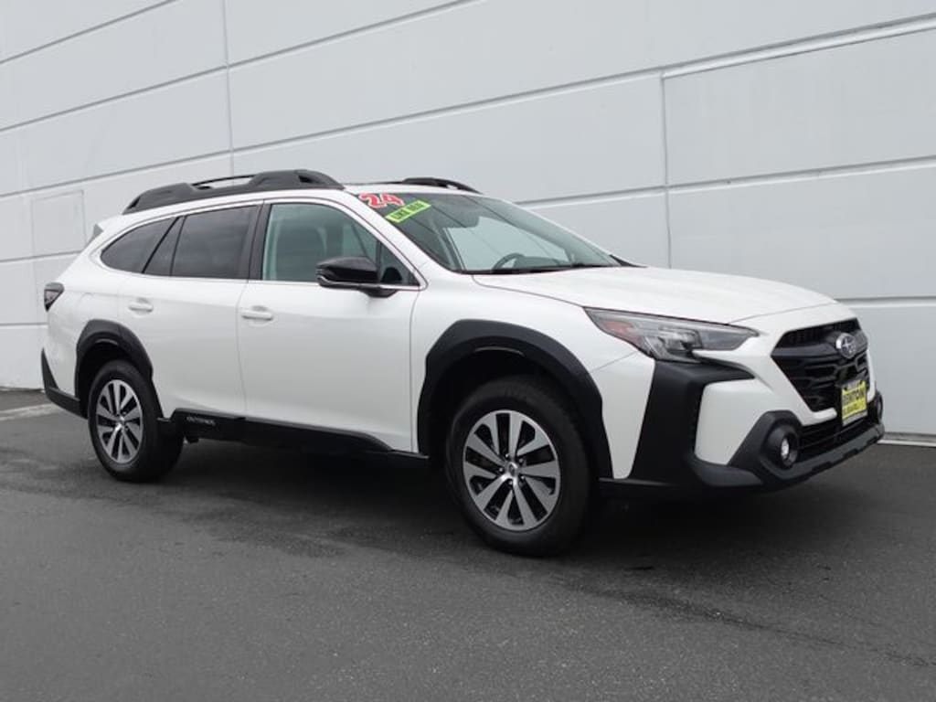 Used 2024 Subaru Outback Premium SUV