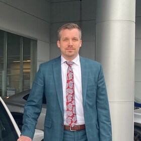 Staff member Alec Walker from a1f009449650