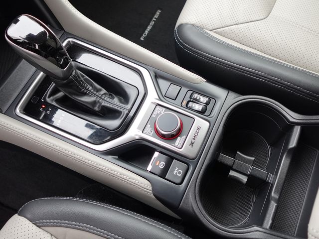 2022 Subaru Forester Limited - Photo 18