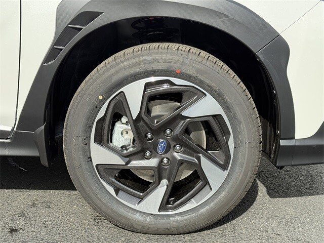 2025 Subaru Crosstrek Limited photo 2