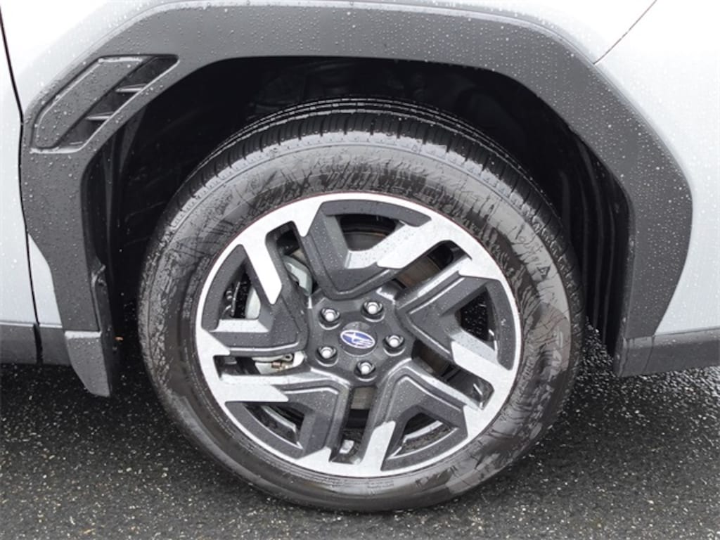 New 2025 Subaru Forester Limited SUV