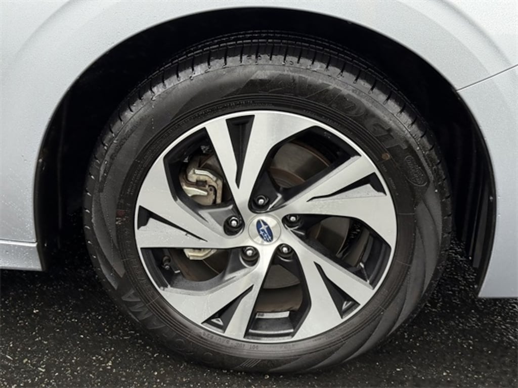 Used 2025 Subaru Legacy Base Sedan