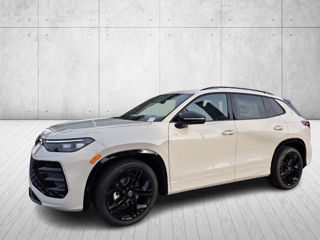 2026 Volkswagen Tiguan SE R-LINE BLACK's photo