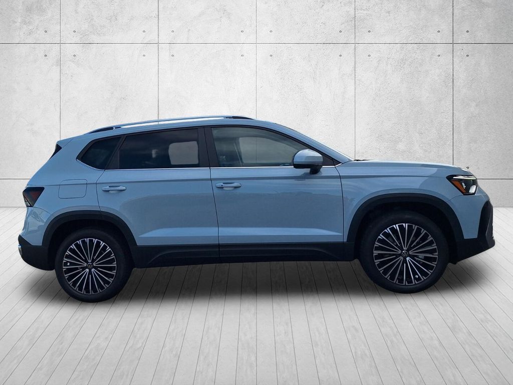 New 2027 Volkswagen Taos 1.5T SE SUV
