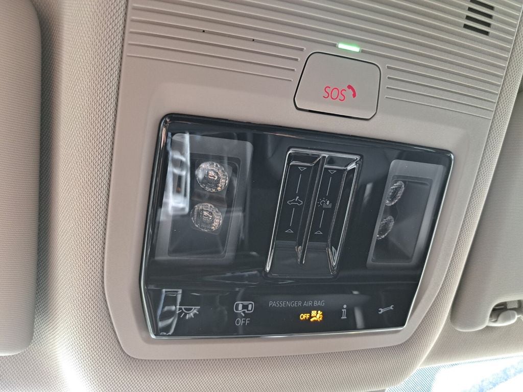 2026 Volkswagen Atlas SE w/Tech - Photo 17