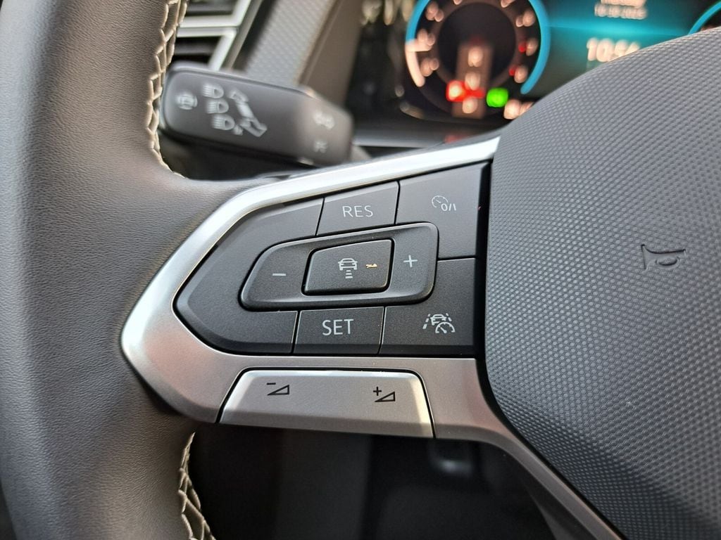 2026 Volkswagen Atlas Cross Sport SEL - Photo 14