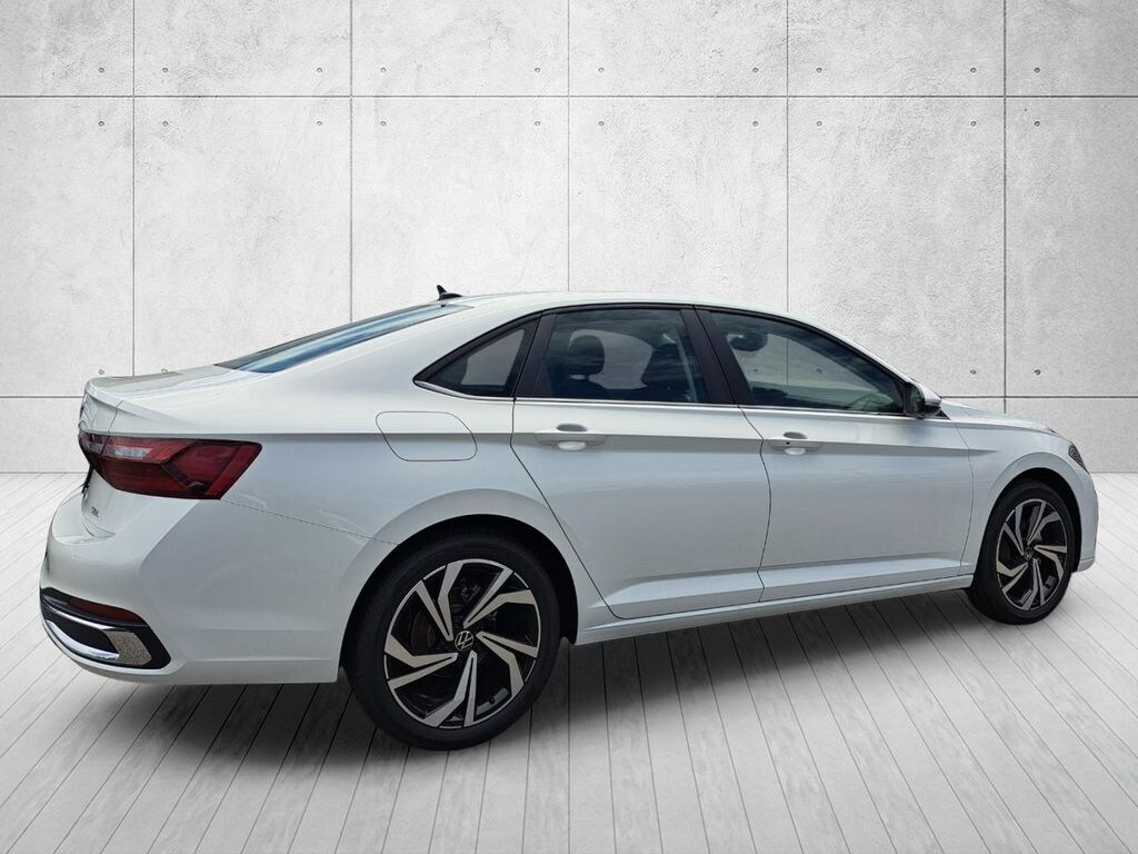New 2026 Volkswagen Jetta 1.5T SEL Sedan