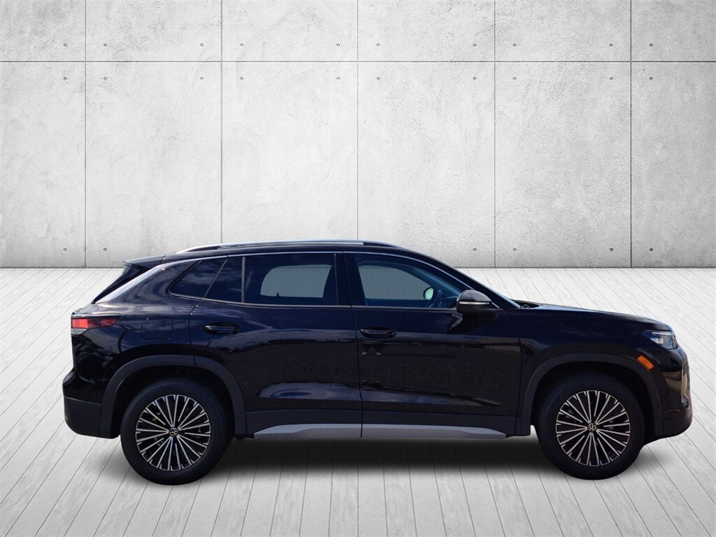 2025 Volkswagen Tiguan S photo 4