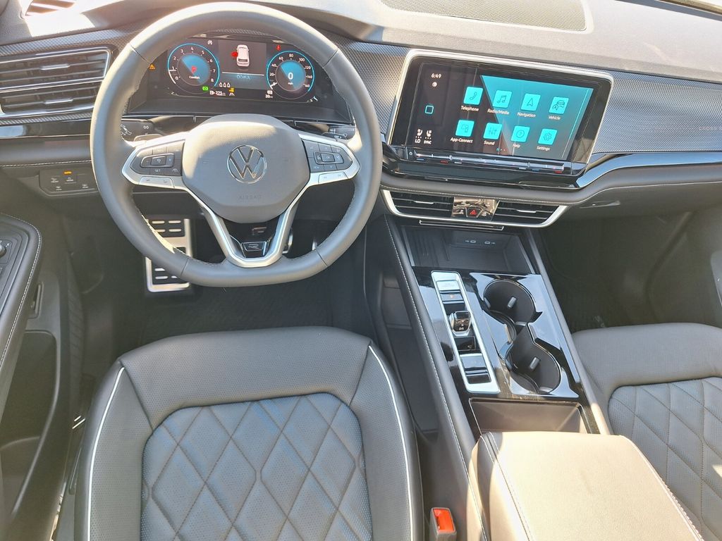 2026 Volkswagen Atlas Cross Sport SEL Premium R-LINE - Photo 8