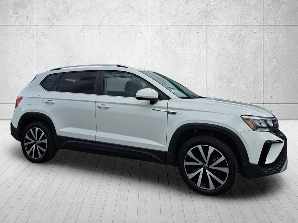 Used 2024 Volkswagen Taos 1.5T SE SUV